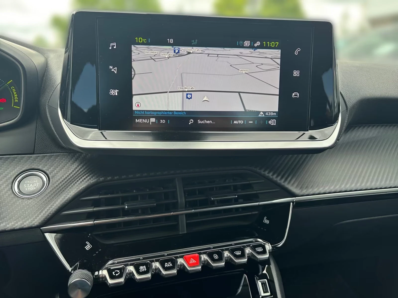 Peugeot 2008 e/ALLURE/136HP/NAVI/CAM/LED/KLESS/640z, снимка 14 - Автомобили и джипове - 55429973