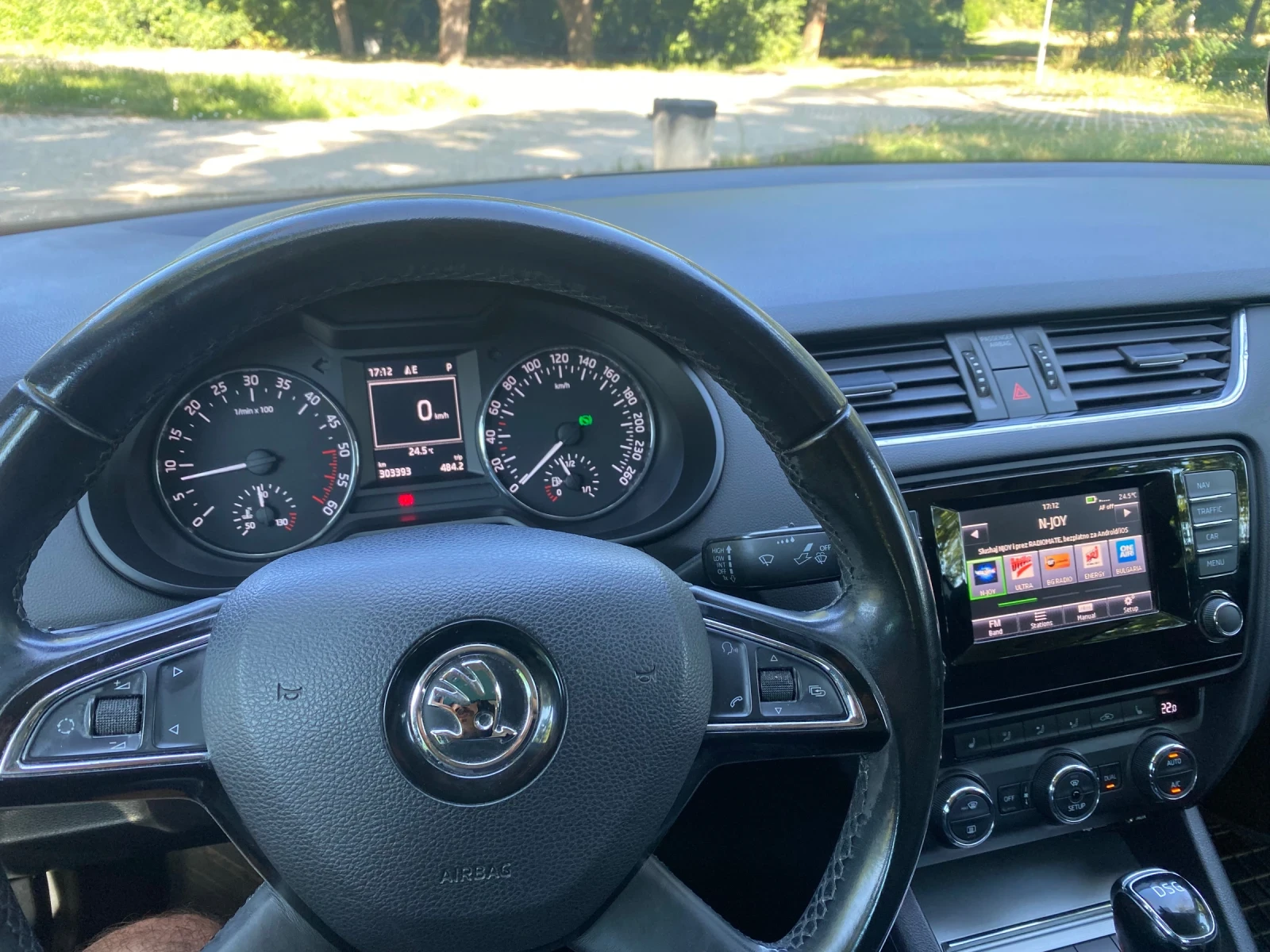 Skoda Octavia 2.0 TDI 150 кс. DSG 6, снимка 9 - Автомобили и джипове - 55498926