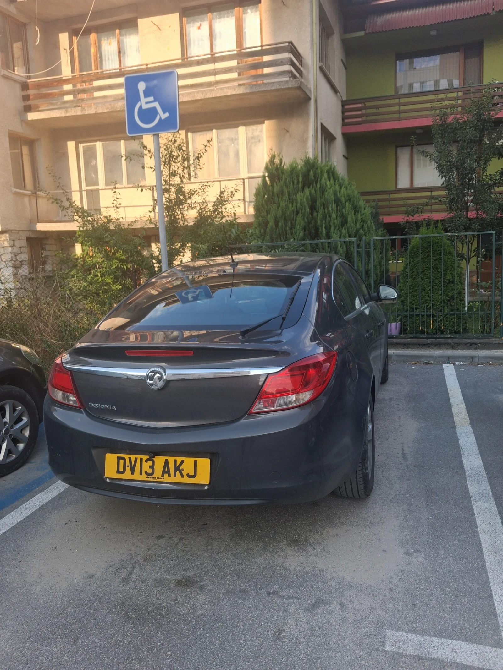 Opel Insignia, снимка 3 - Автомобили и джипове - 55557117