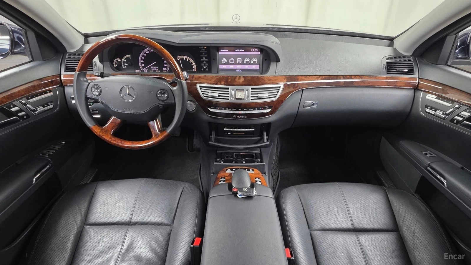 Mercedes-Benz S 550 4MATIC* КОЖА* ПОДГРЕВ* ОБДУХВ* BURMASTER* PANO* 36, снимка 7 - Автомобили и джипове - 55619723