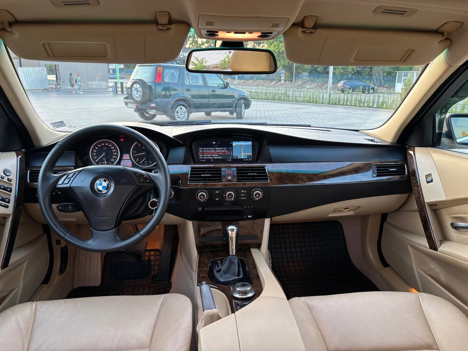 BMW 525 M57, Автомат, кожа, нави, снимка 13 - Автомобили и джипове - 55772573