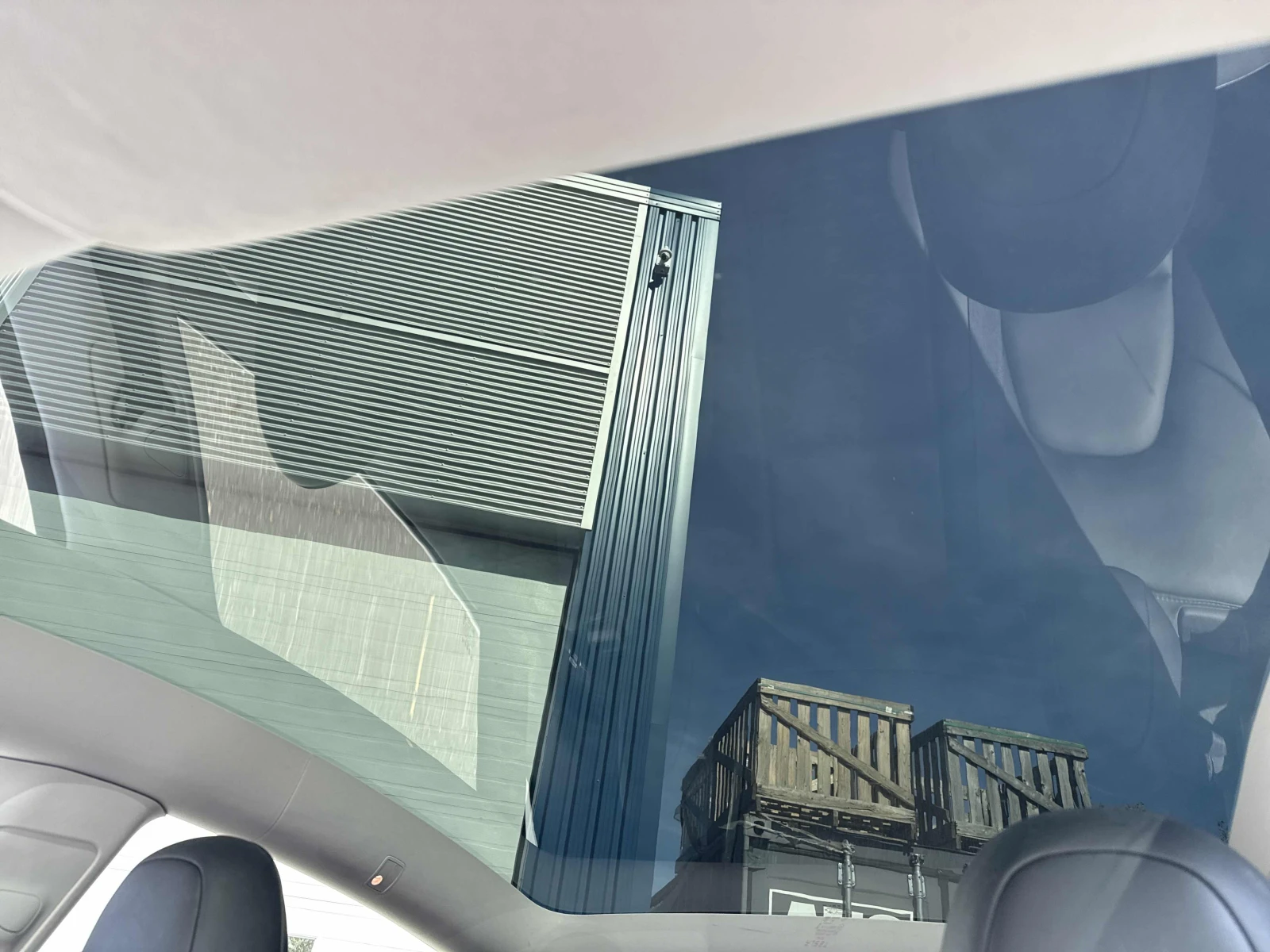 Tesla Model Y RWD, АВТОКРЕДИТ, снимка 12 - Автомобили и джипове - 56228292