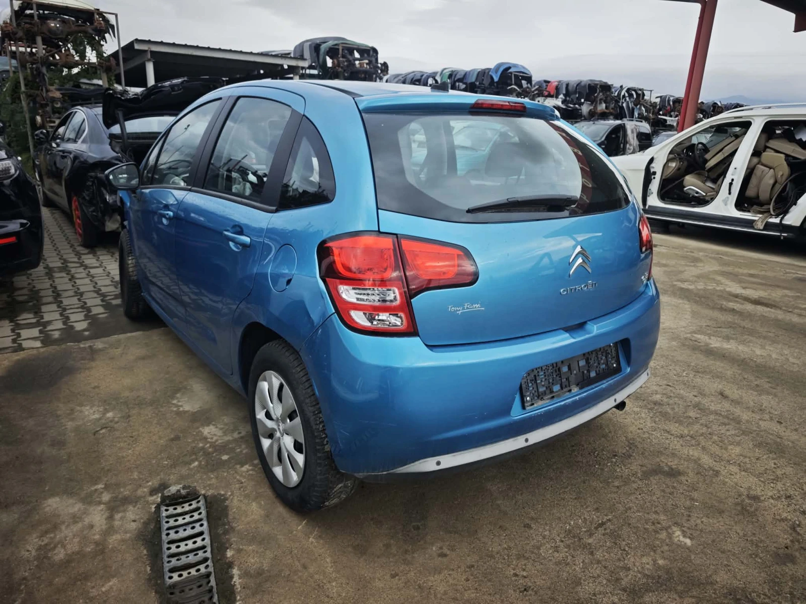 Citroen C3 1.4, снимка 3 - Автомобили и джипове - 56502682