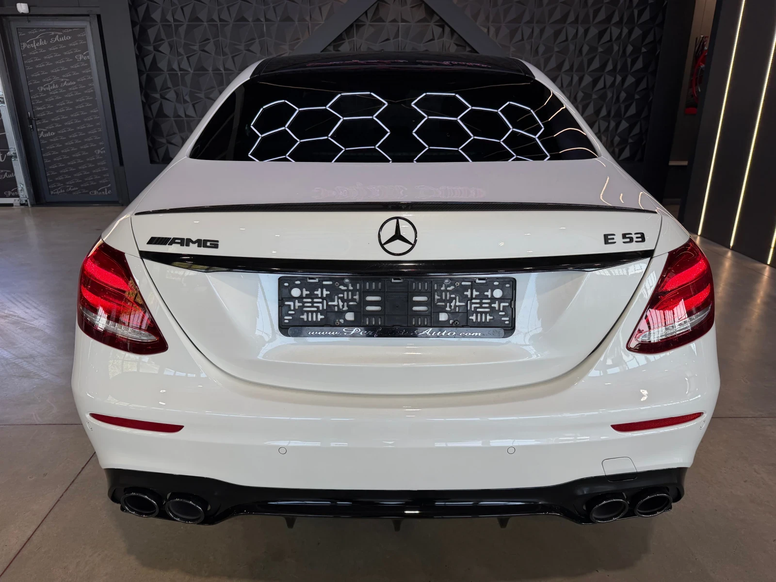 Mercedes-Benz E 53 AMG 4 MATIC * FULL ������ * BURMESTER * �������� | Mobile.bg � ����������� 4