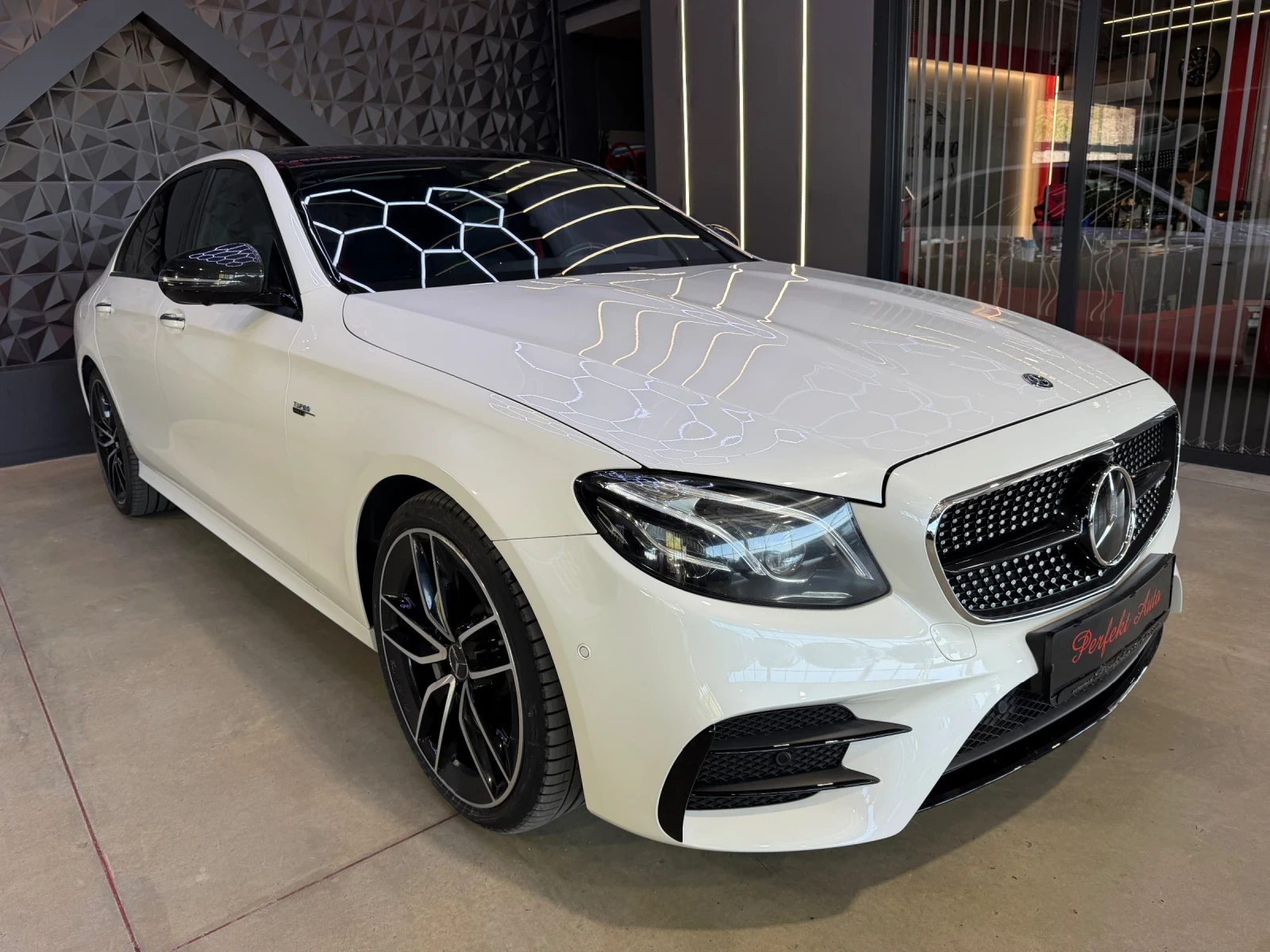 Mercedes-Benz E 53 AMG 4 MATIC * FULL Екстри * BURMESTER * ПАНОРАМА
