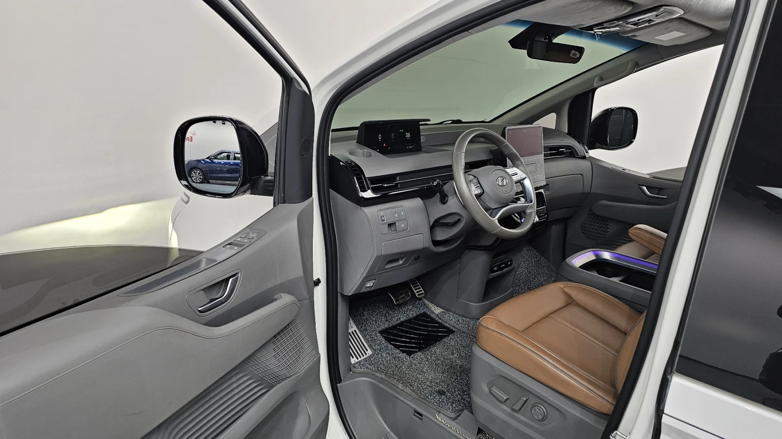 Hyundai Staria 3.5 Mobility BLIND SPOT ������ ����* encareu.com | Mobile.bg � ����������� 10