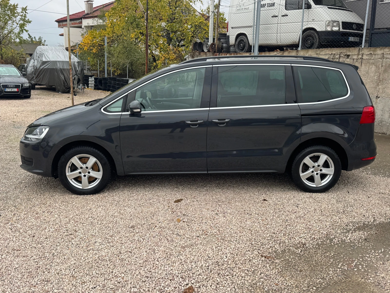 VW Sharan 2.0TDI, снимка 6 - Автомобили и джипове - 56735452