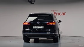 VW Touareg 3.0TDI - PRESTIGE - DISTRONIC - 360 - ОБДУХ - ПАНО, снимка 4