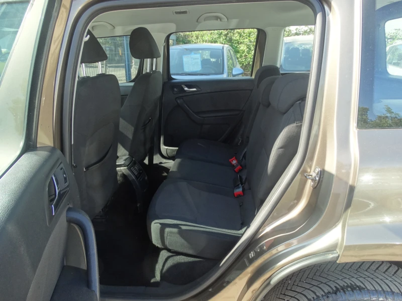 Skoda Yeti 2.0 - 110 к.с, снимка 10 - Автомобили и джипове - 50885475