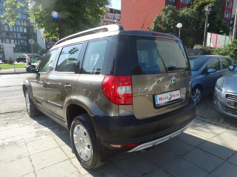Skoda Yeti 2.0 - 110 к.с, снимка 5 - Автомобили и джипове - 50885475