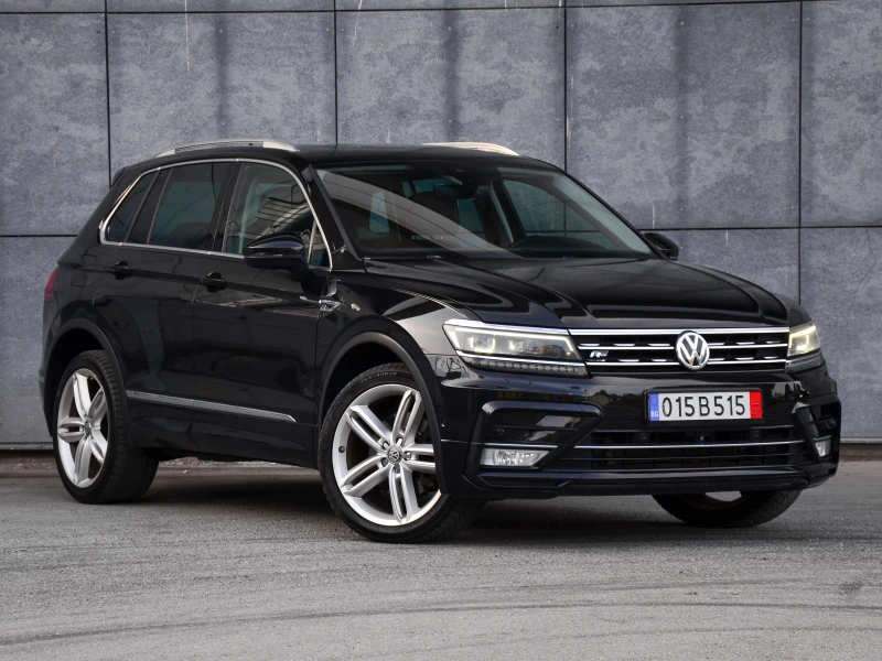 VW Tiguan R-Line* 4x4* 360*  Distronic* Digital* 190, снимка 2 - Автомобили и джипове - 52155548