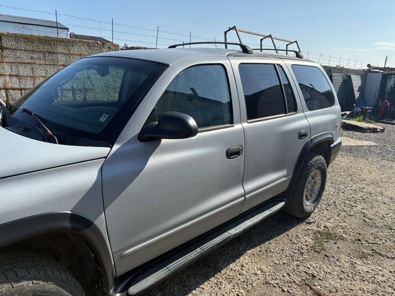 Dodge Durango, снимка 2 - Автомобили и джипове - 52156569