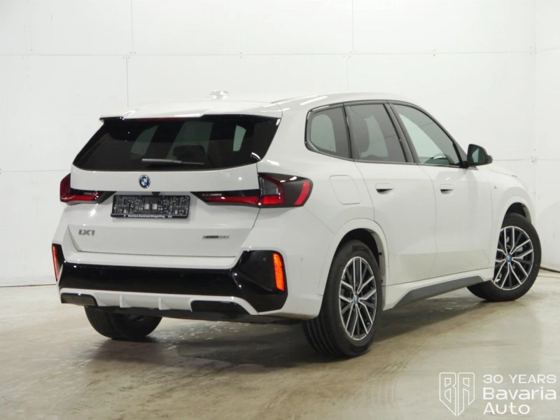BMW X1 30 xDrive M Sport Paket, снимка 3 - Автомобили и джипове - 52835862