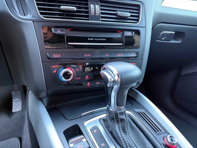 Audi Q5 2.0TDI S-Line.Quattro., снимка 13 - Автомобили и джипове - 52850859