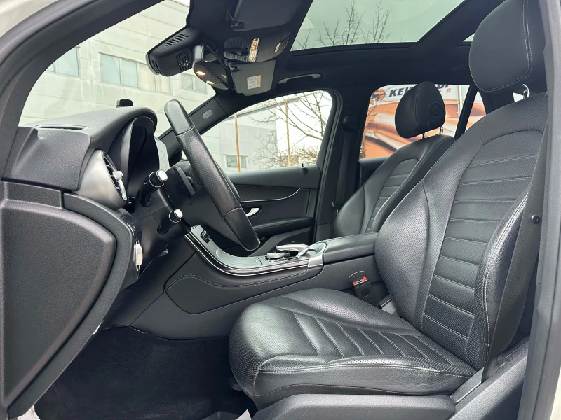 Mercedes-Benz GLC 350 Нов от БГ, Сервизна история, снимка 8 - Автомобили и джипове - 53537453