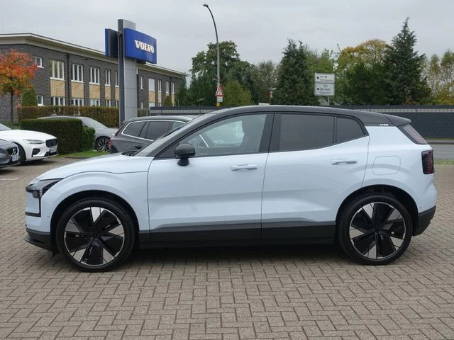 Volvo EX30 Single Motor Extended Range ULTRA - изображение 5