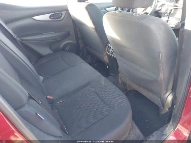 Nissan Rogue SPORT, снимка 11 - Автомобили и джипове - 53476654