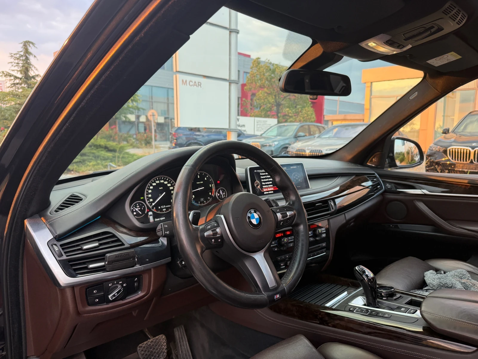 BMW X5 M50D* DIPLOMAT* FULL* 240.000км* ОБСЛУЖЕН* ЛИЗИНГ* - изображение 8