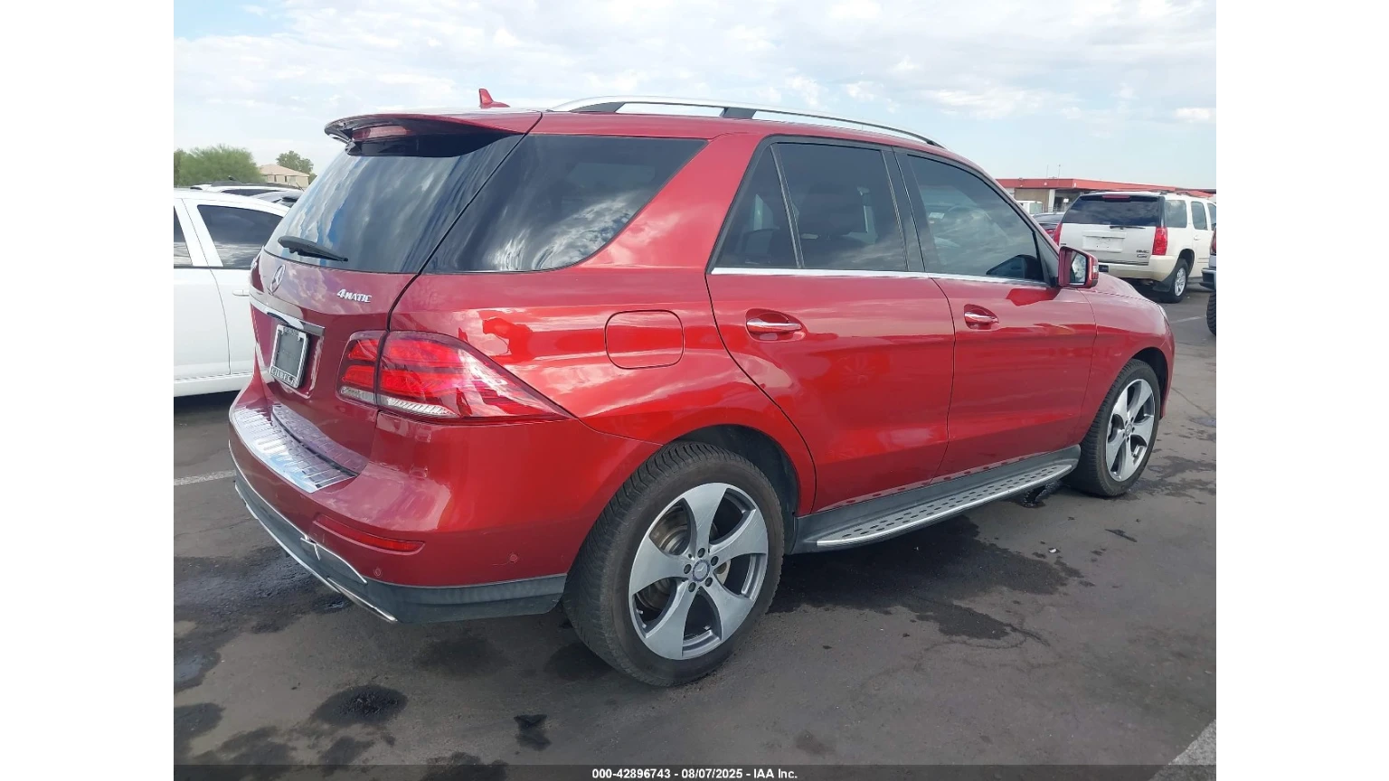 Mercedes-Benz GLE 350 4MATIC - изображение 8