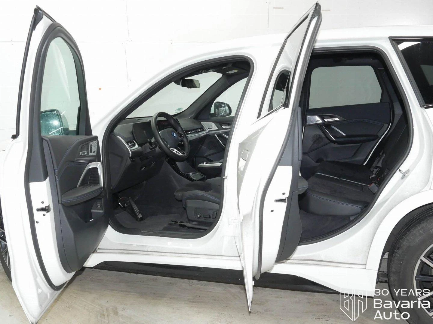 BMW iX1 30 xDrive M Sport Paket | Mobile.bg � ����������� 5