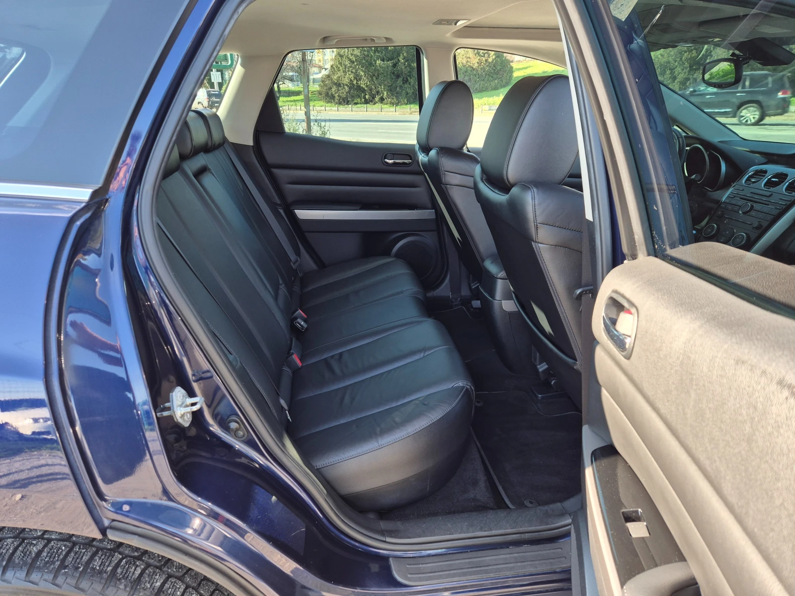 Mazda CX-7 2.2d 173кс - изображение 10