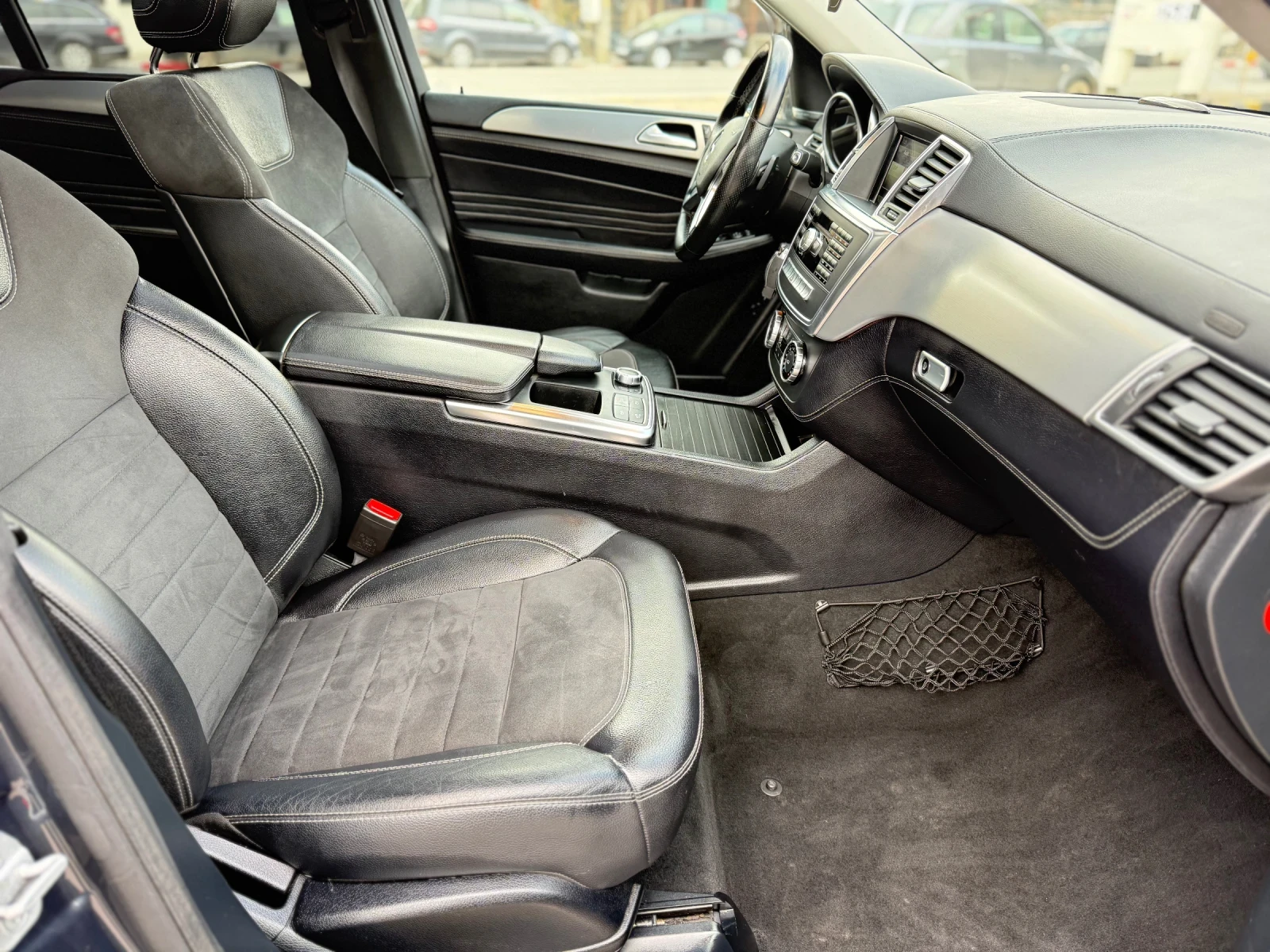 Mercedes-Benz ML 350 CDI �����* �����* ��������* Harman Kardon* ������ | Mobile.bg � ����������� 15