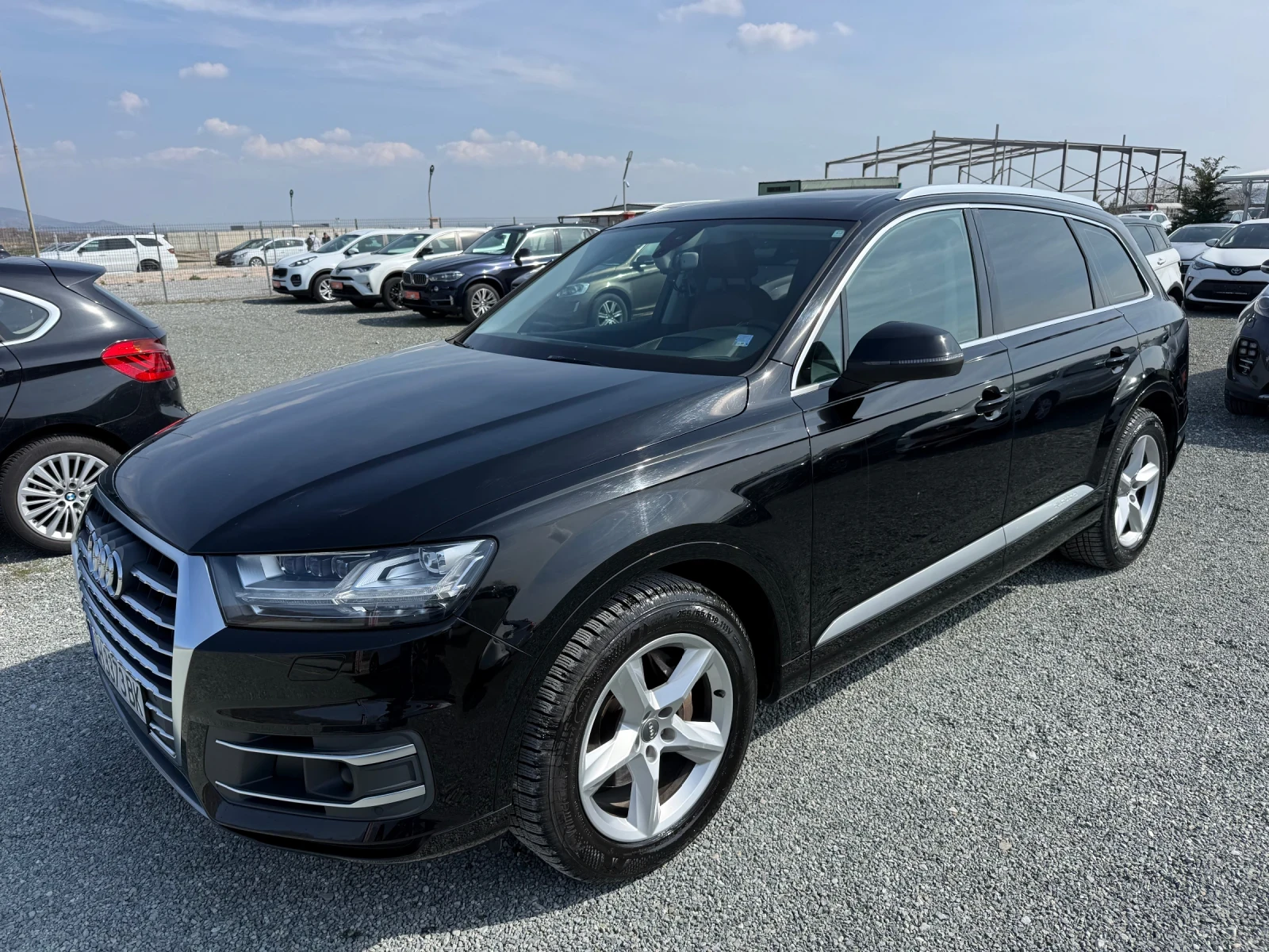 Audi Q7 (KATO НОВА)^(QUATTRO)