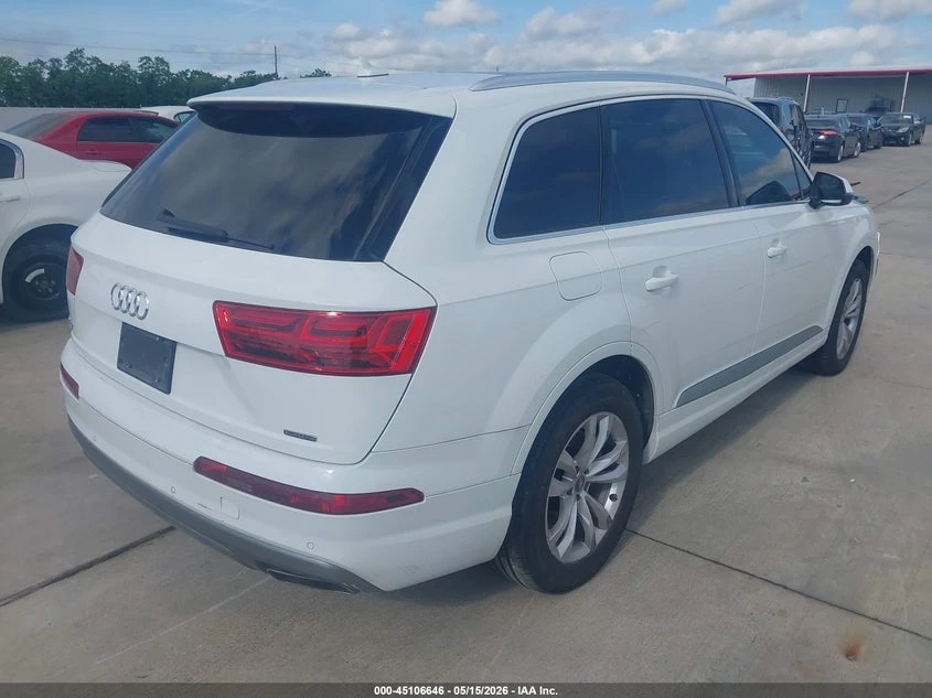 Audi Q7 2.0l 2.0T Premium, снимка 4 - Автомобили и джипове - 54859824