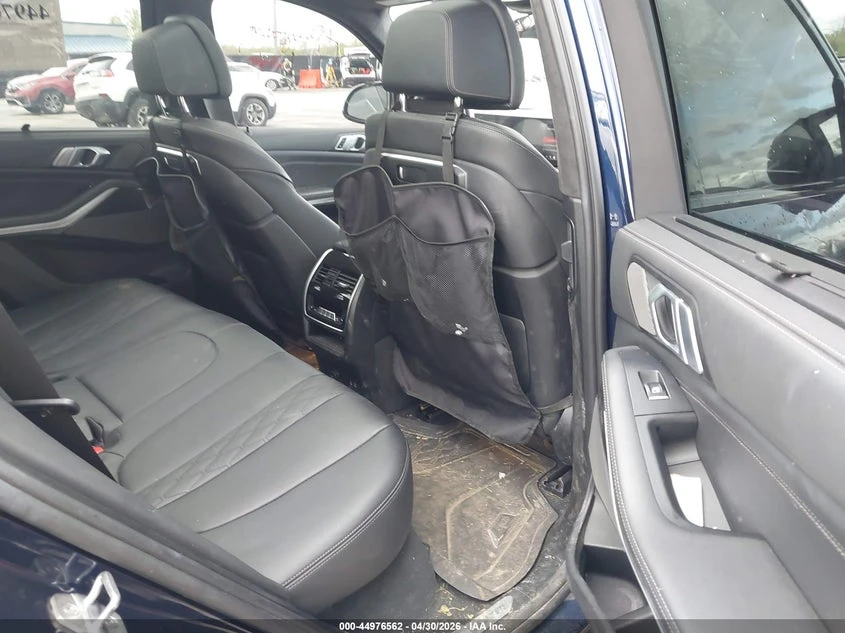 BMW X5 M60I M-PACK * FULL, снимка 10 - Автомобили и джипове - 54945650