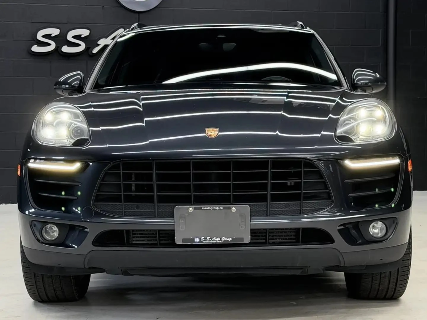 Porsche Macan 2.0L ЦЕНА ДО БЪЛГАРИЯ РЕГИСТРАЦИЯ & АВТОКРЕДИТ, снимка 2 - Автомобили и джипове - 55193003