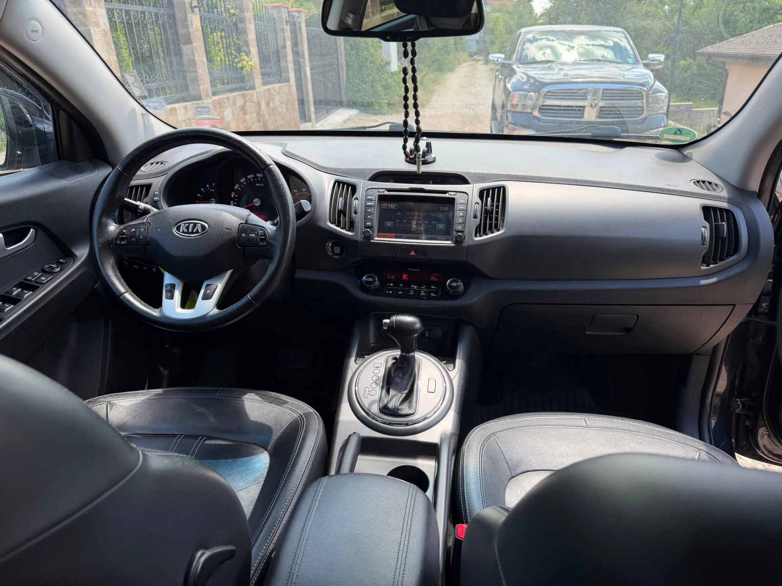 Kia Sportage, снимка 9 - Автомобили и джипове - 55468347