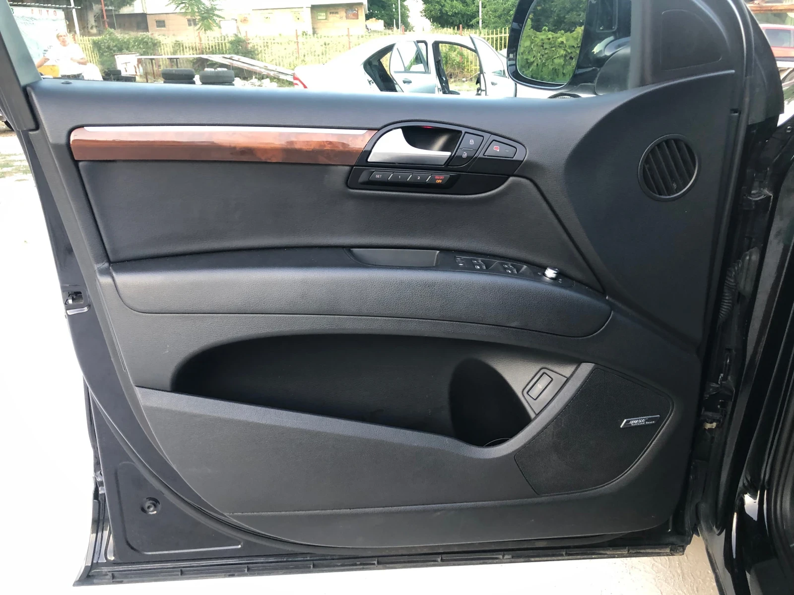 Audi Q7 3.0, снимка 9 - Автомобили и джипове - 56139820