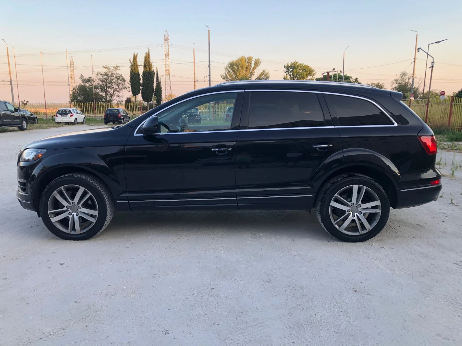 Audi Q7 3.0, снимка 2 - Автомобили и джипове - 56139820