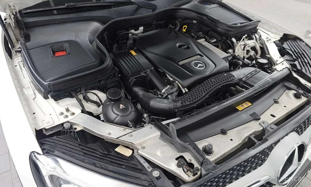 Mercedes-Benz GLC  4MATIC * AMG Line Coupe * 360 * Панорама * , снимка 17 - Автомобили и джипове - 56234892
