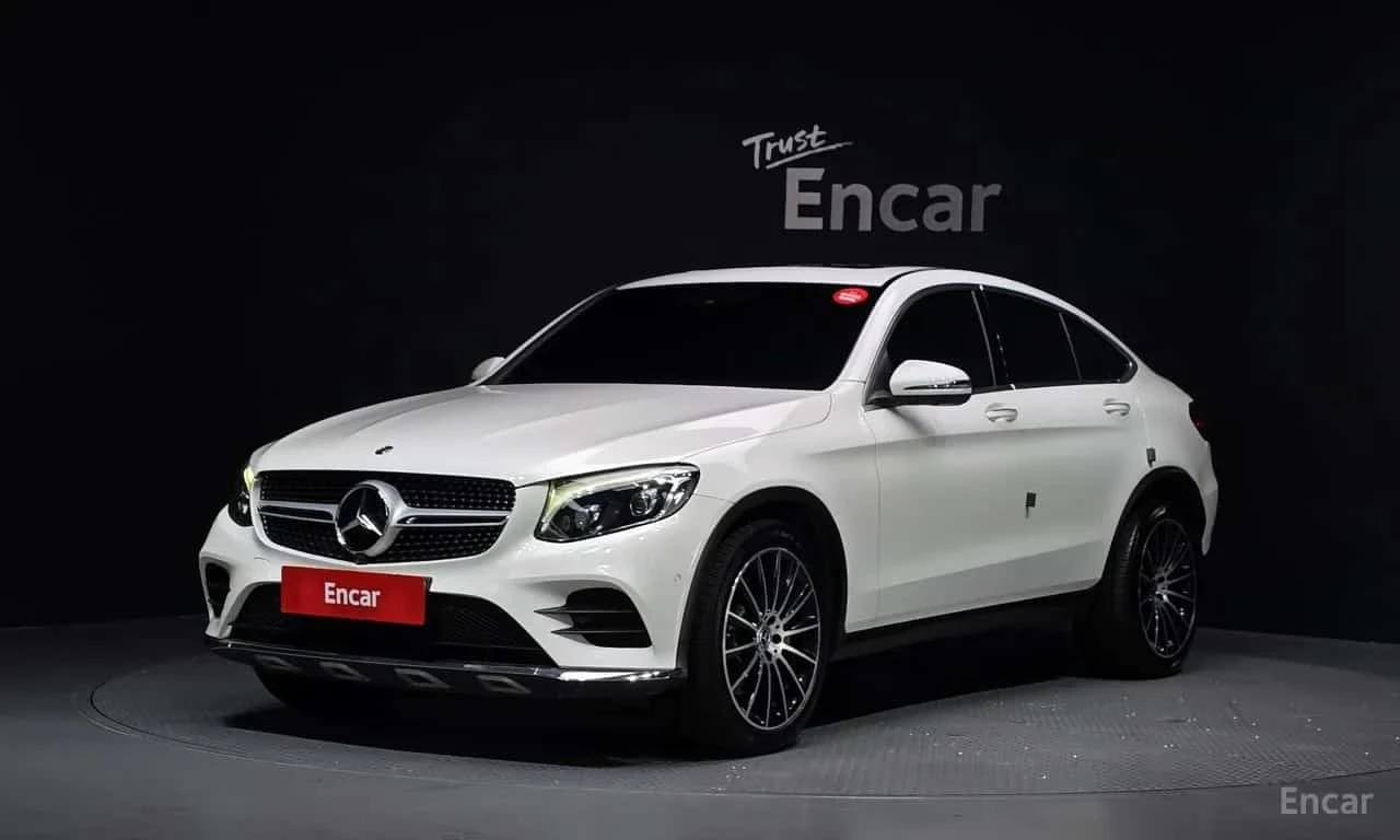 Mercedes-Benz GLC  4MATIC * AMG Line Coupe * 360 * Панорама * 