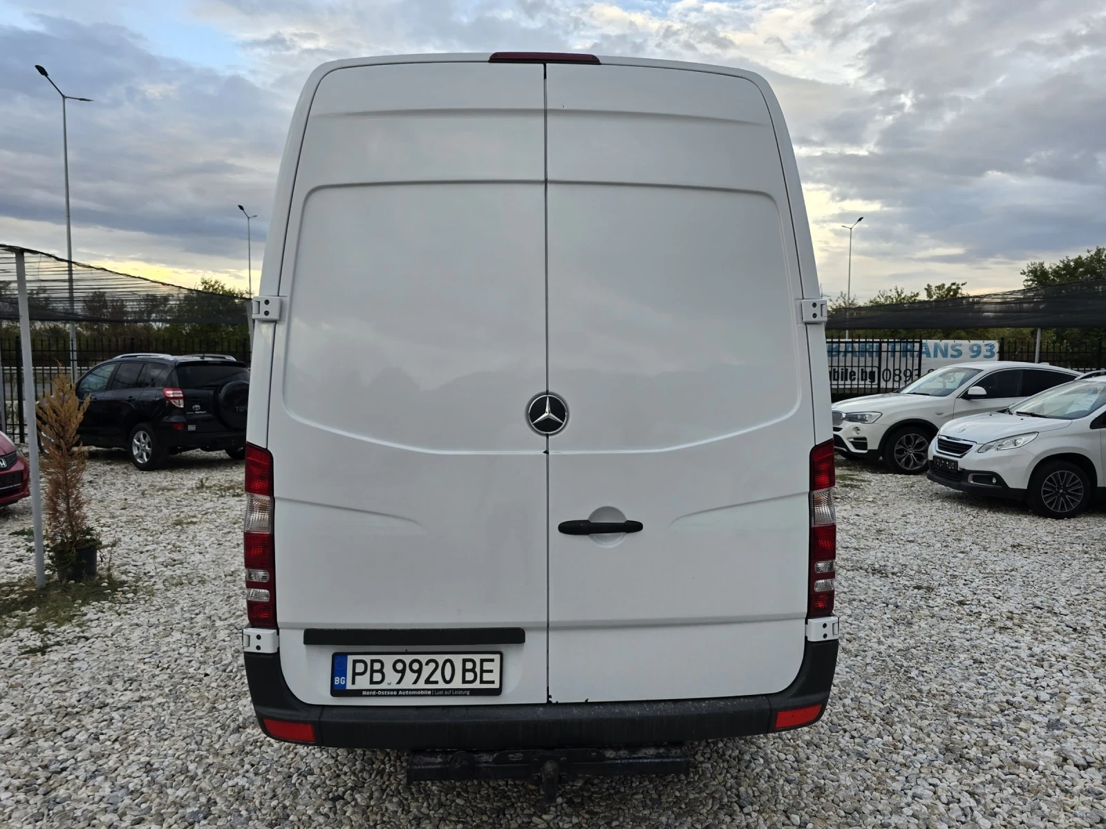 Mercedes-Benz Sprinter 319 319/5+ 1/7000КГ-ОБЩО ТЕГЛО - изображение 6