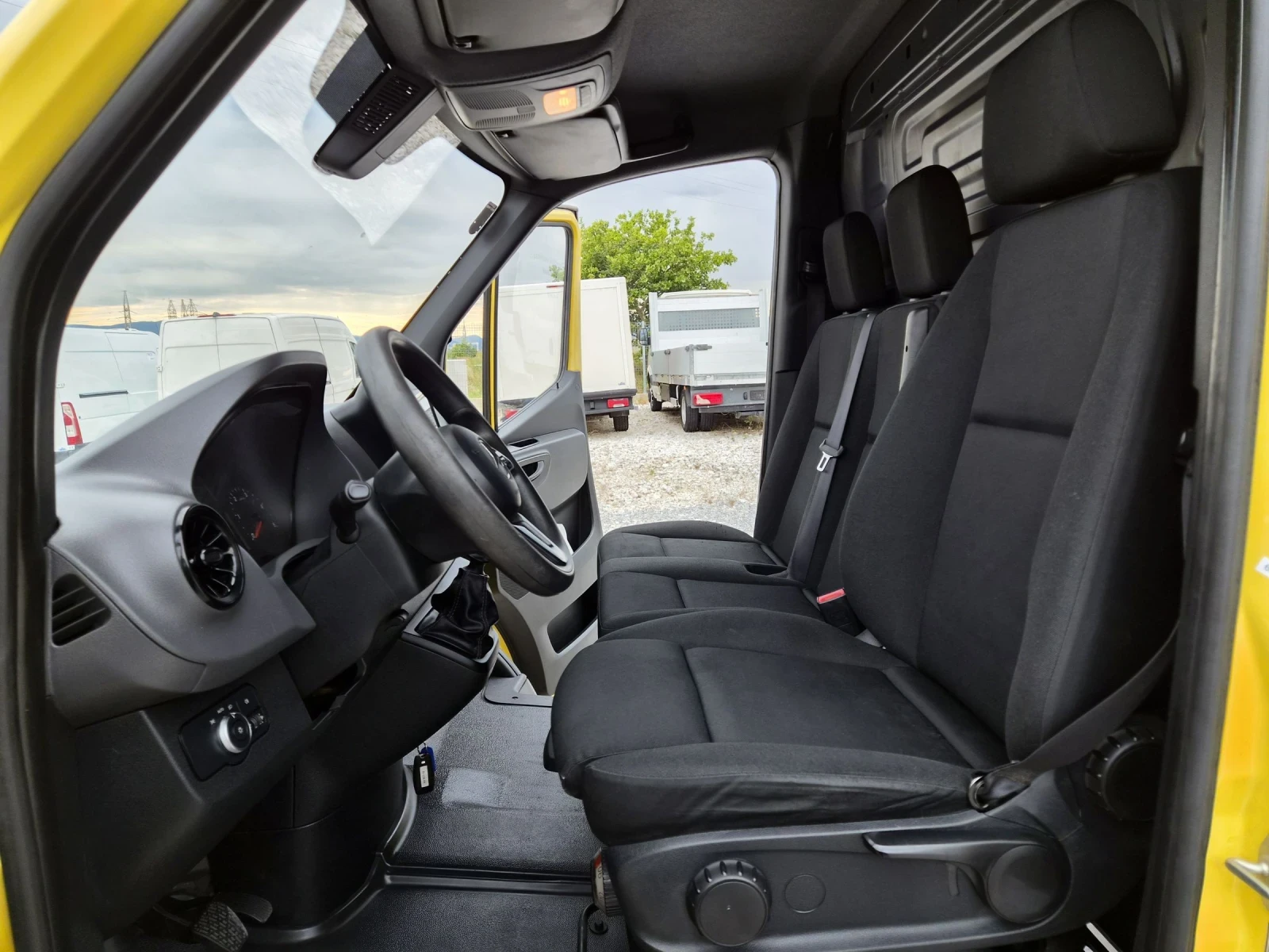 Mercedes-Benz Sprinter 316 CDI * XXL * Климатик * Навигация, снимка 11 - Бусове и автобуси - 55190964