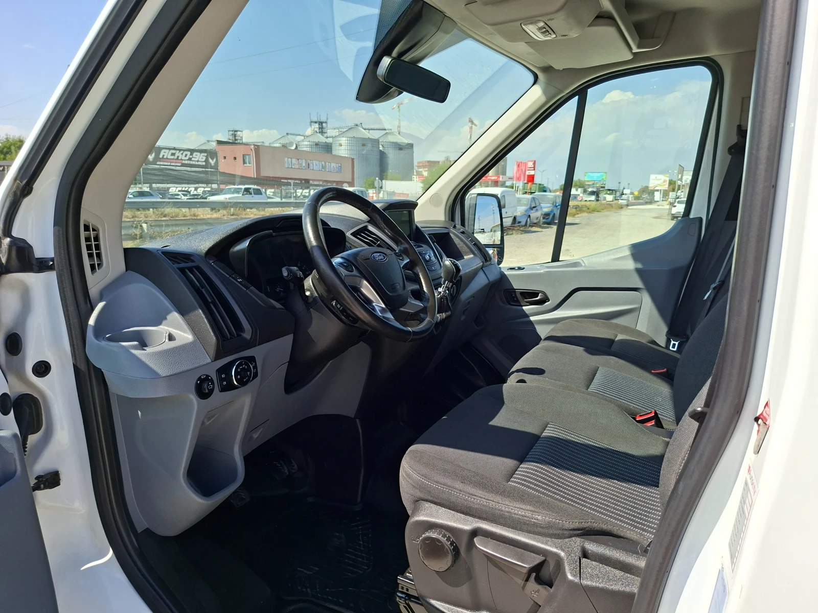 Ford Transit НАВИ/MAXI/125.000км/ТАХОГРАФ/L5H3/КЛИМАТИК, снимка 8 - Бусове и автобуси - 56197946