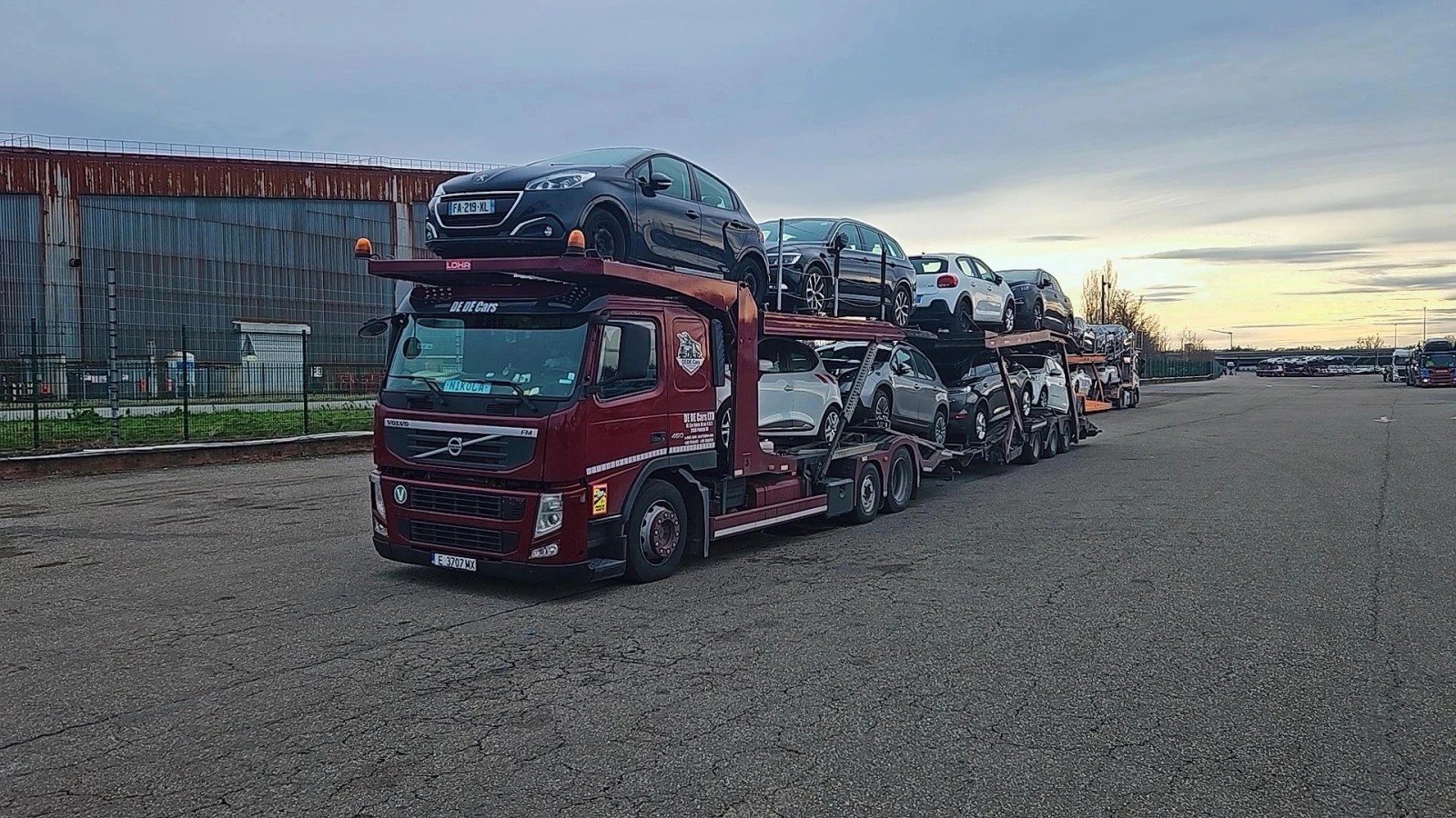 Volvo Fm Avtovoz\Tezkovoz, снимка 3 - Камиони - 56080074