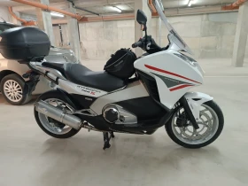 ����� �� �������� �� Honda Integra 700i ABS