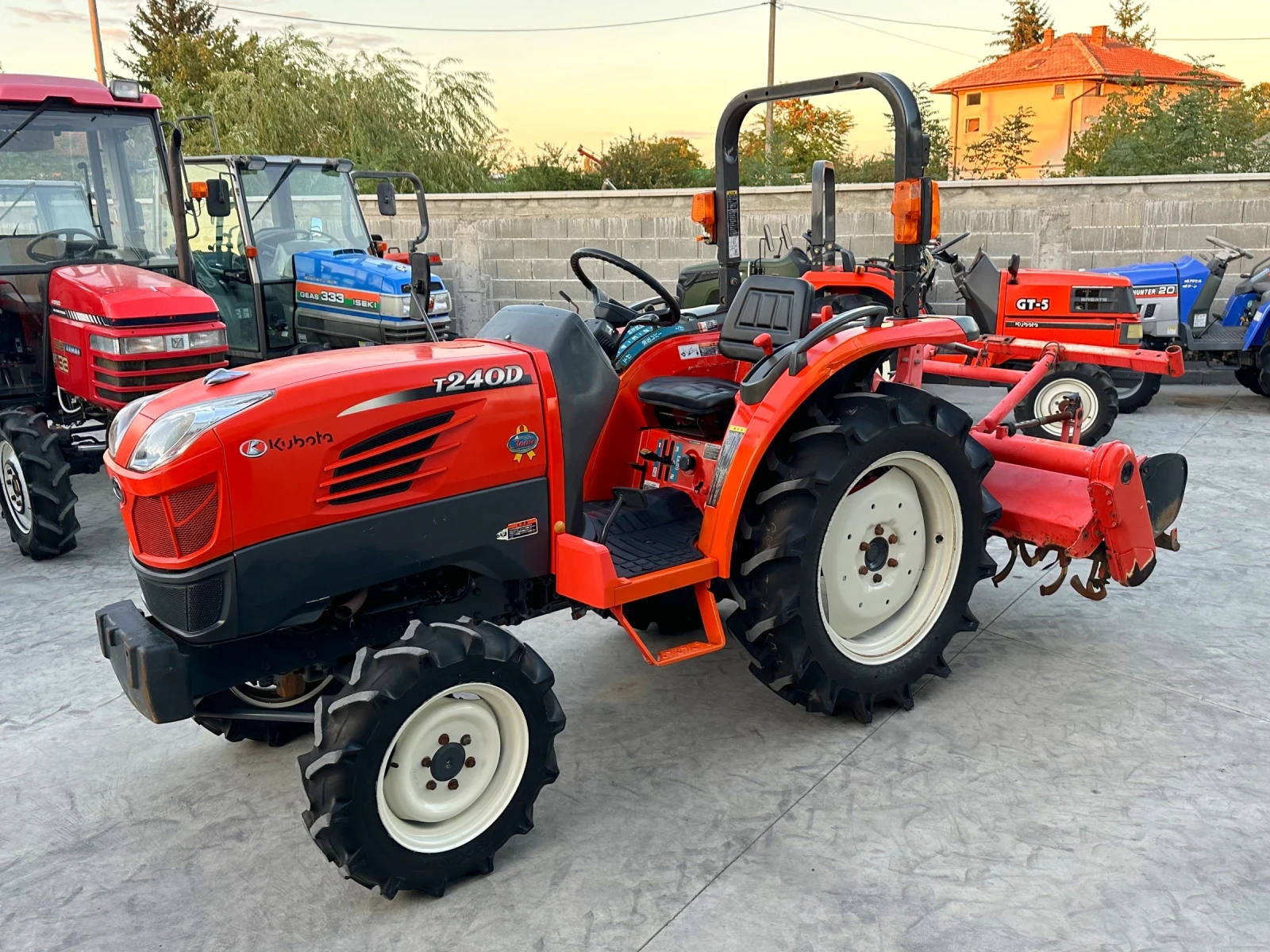 Трактор Kubota Т240 - изображение 7