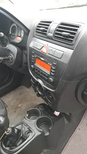 Kia Picanto 1.1 Бензин, снимка 10