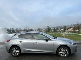 Mazda 3 2.0i 16V Swiss Auto. | Mobile.bg    3