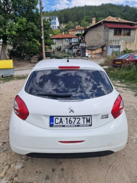 Peugeot 208 1.4HDI Navi, снимка 3