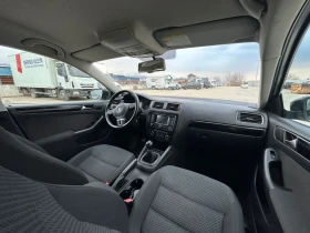 VW Jetta, снимка 15