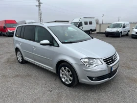 VW Touran 2.0 TDI 140k.c. BMM 7 места, снимка 2