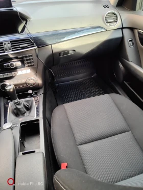 Mercedes-Benz C 200, снимка 7