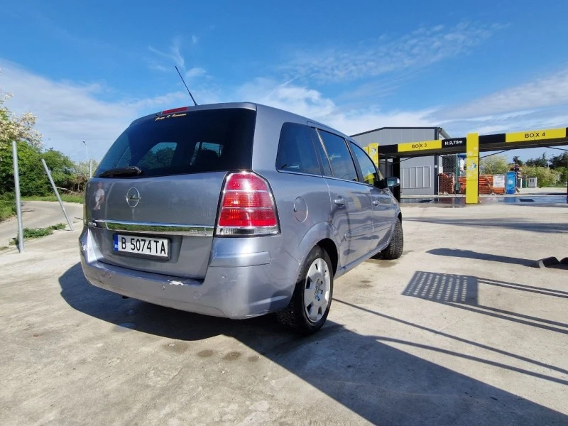 Opel Zafira 2.2 Direct , снимка 13 - Автомобили и джипове - 46564610