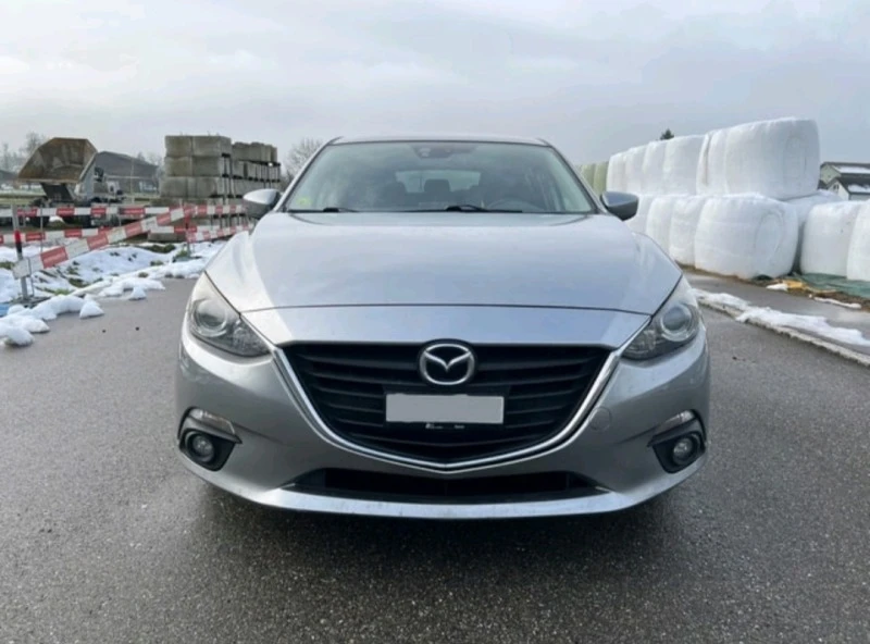 Mazda 3 2.0i 16V Swiss Auto., снимка 2 - Автомобили и джипове - 46567990