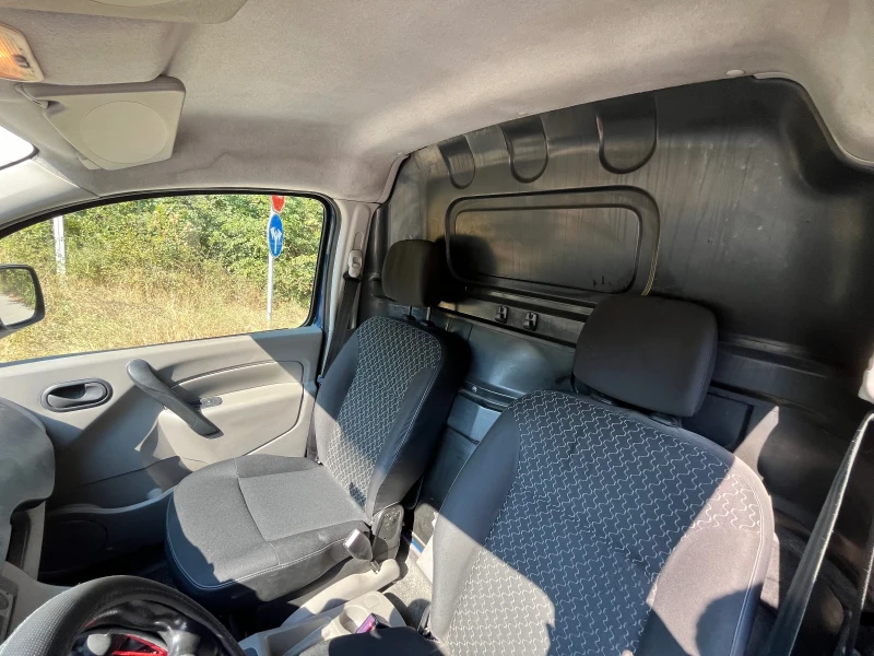 Renault Kangoo, снимка 16 - Автомобили и джипове - 46906358